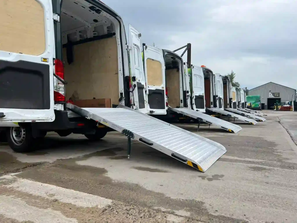 Heavy Duty Fixed Folding Van Ramp