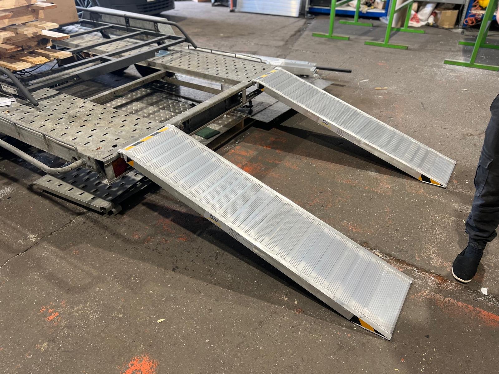 heavy duty trailer ramps